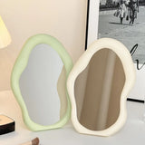 Lashelier Cloud-Shaped Cream Studio Mirror